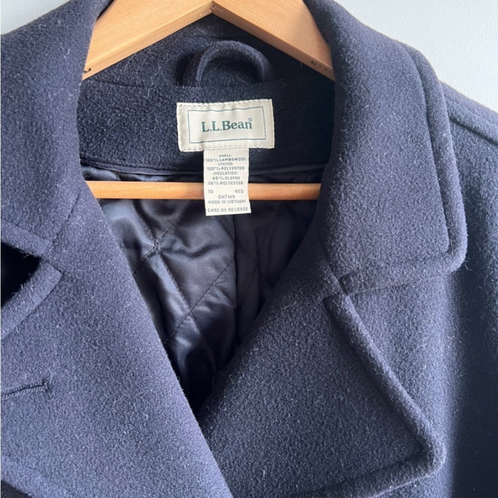Coat - Picture 2 of 3